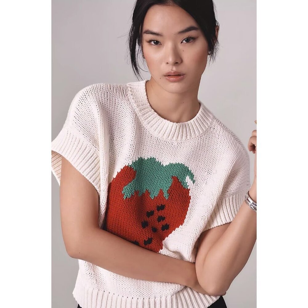 NWT Size M -Maeve Short-Sleeve Crew-Neck Veggie Motif Graphic Sweater